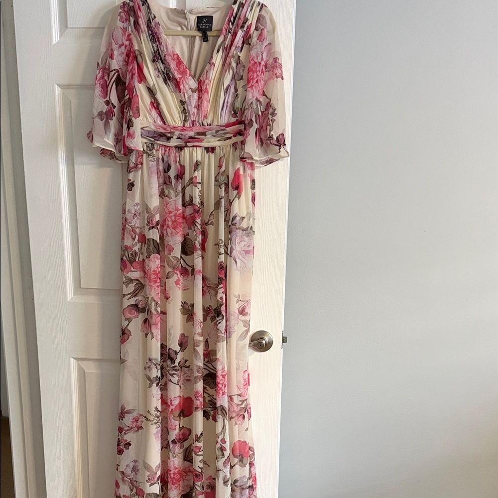Adrianna Papell Cream Floral Maxi Dress with a High Front Slit - size 2